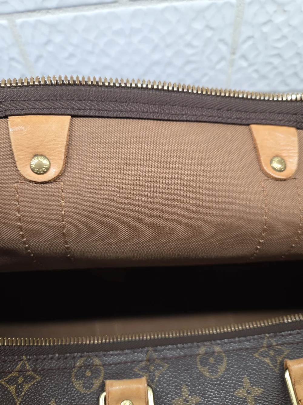 Louis Vuitton Keepall 45 Monogram Duffle Bag ✨ Very Good Cond w/ Accessories!